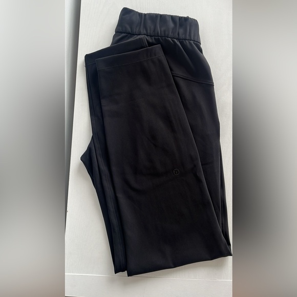 Lululemon On the Fly Luxtreme - Picture 3 of 4